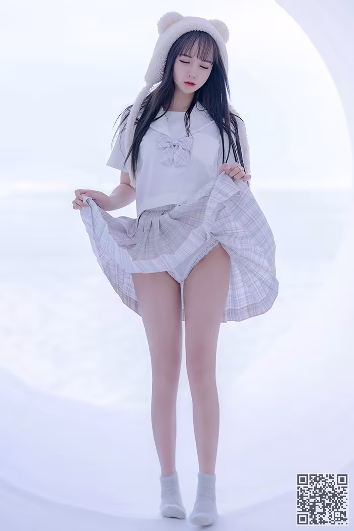 思春期少女、米线线、JK制服、美腿
