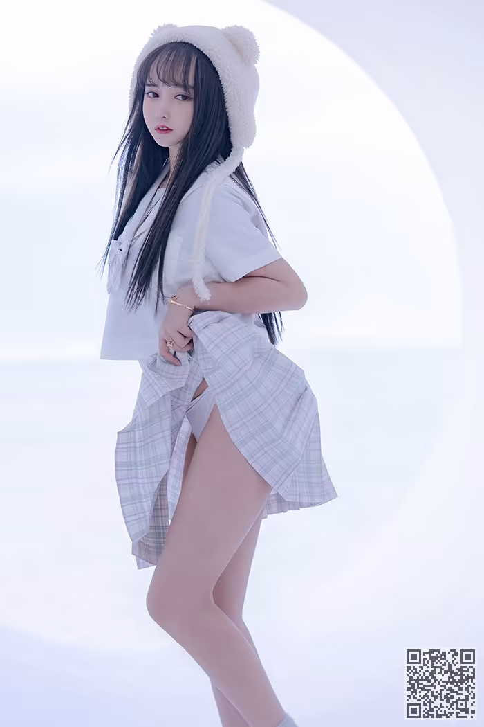 思春期少女、米线线、JK制服、美腿