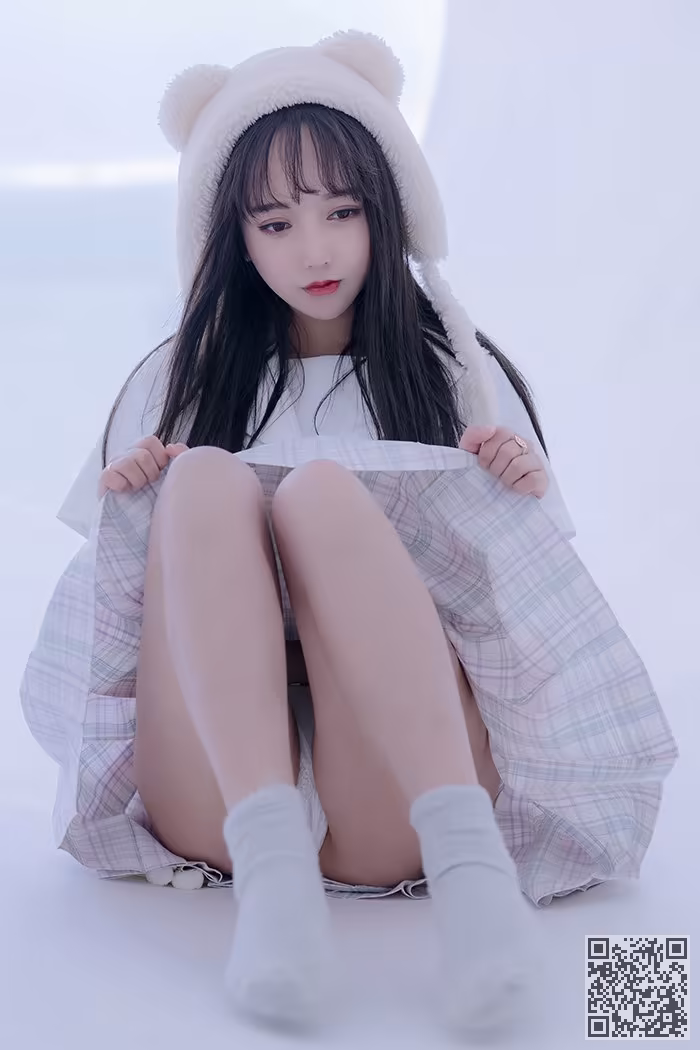 思春期少女、米线线、JK制服、美腿