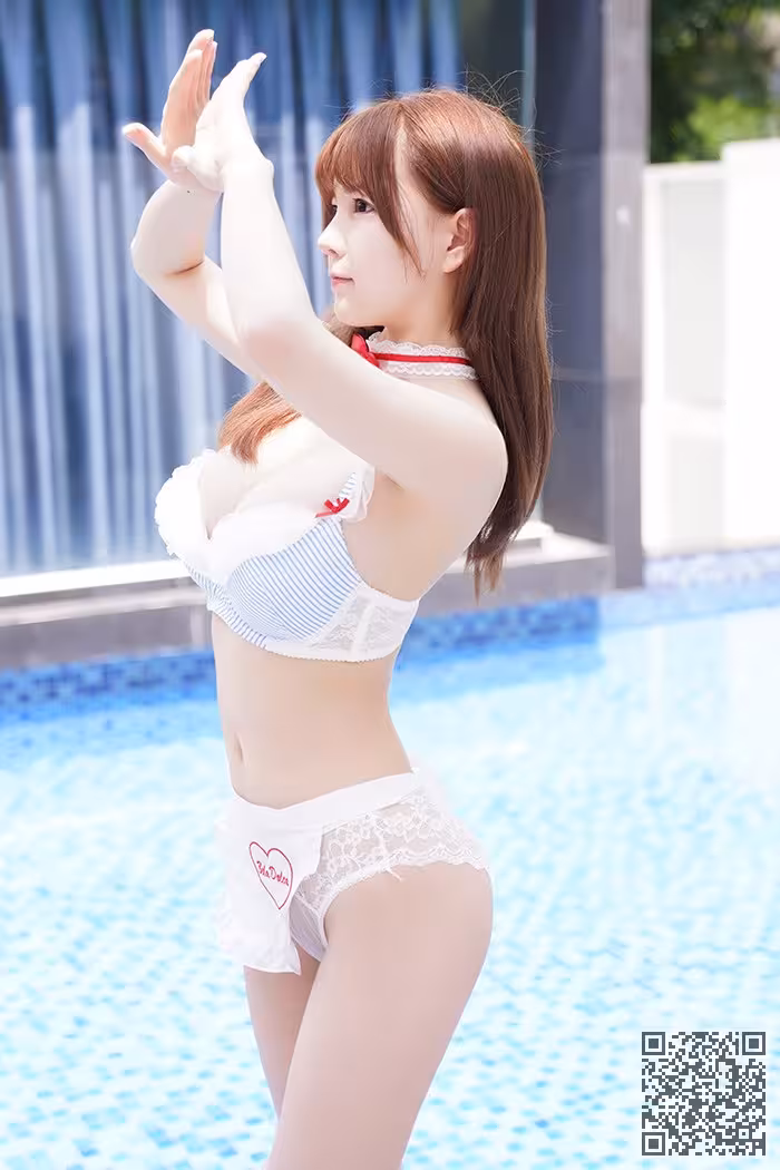 激萌小妹UU酱奶香味巨乳半裸诱惑
