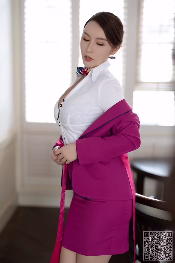 空姐、尤妮丝、开档肉丝、真空露出