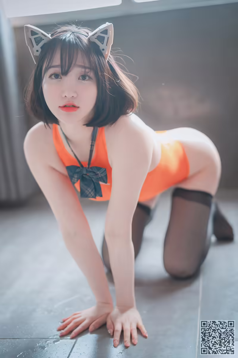 萌妹子、孙乐乐、湿身