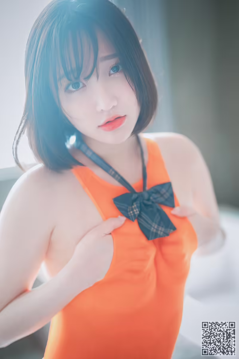 萌妹子、孙乐乐、湿身