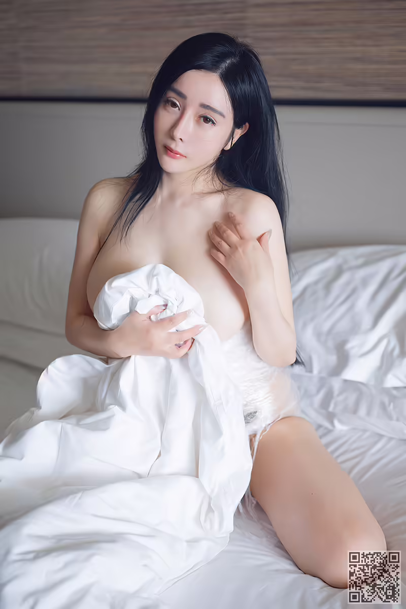宅男女神、允、饥渴难耐