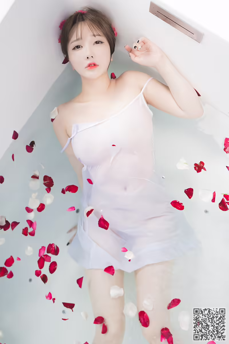美女、孙乐乐、沐浴照
