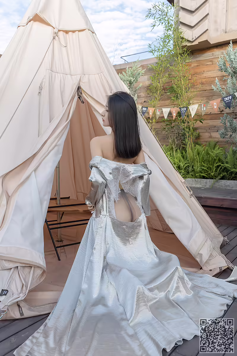 女神、熊小诺、户外写真、丝袜、美腿