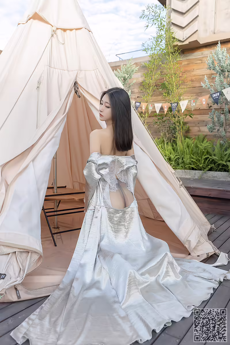 女神、熊小诺、户外写真、丝袜、美腿