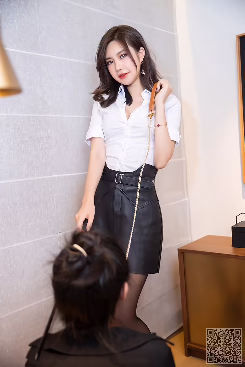 绮里嘉、SM
