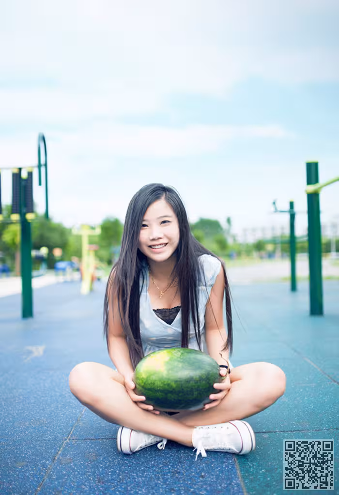 欢乐西瓜妹儿童乐园显纯真