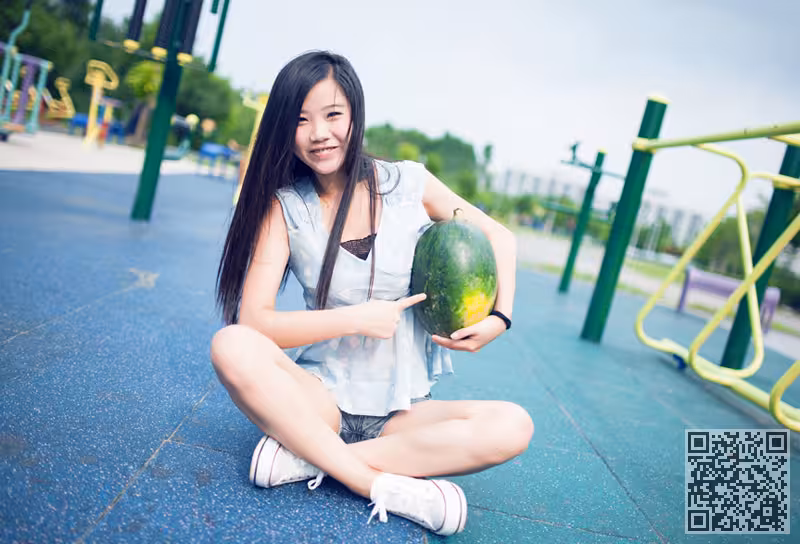 欢乐西瓜妹儿童乐园显纯真