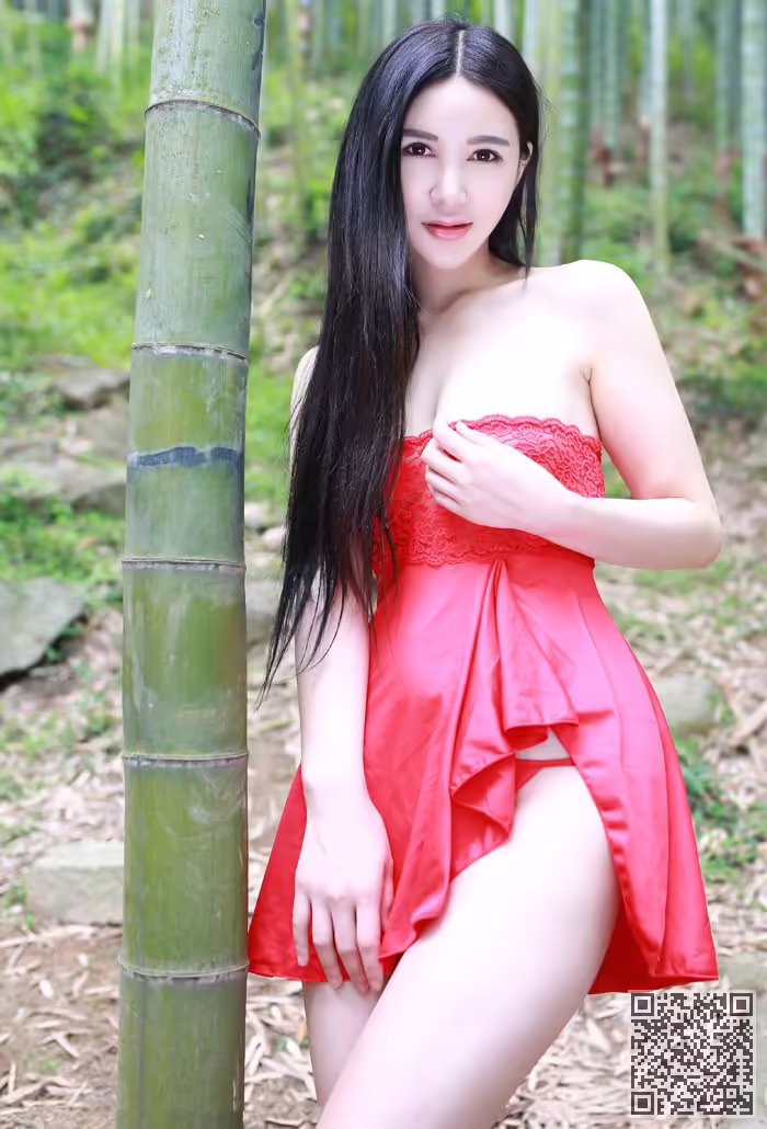 仙女、顾欣怡、连体裙