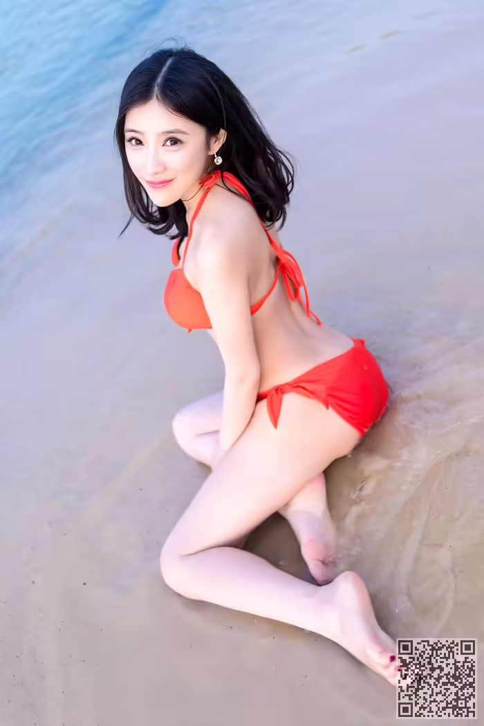 气质美女、施亿佳、美背