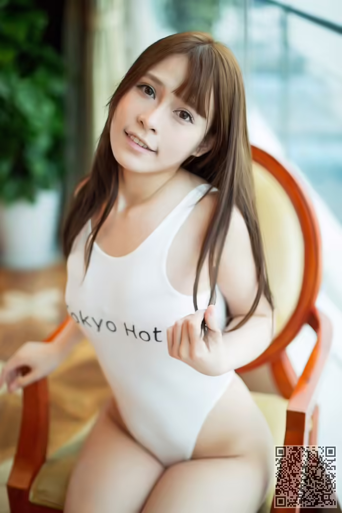 高叉、泳装、风情写真