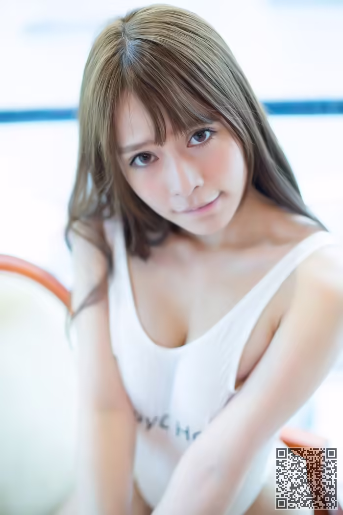 高叉、泳装、风情写真