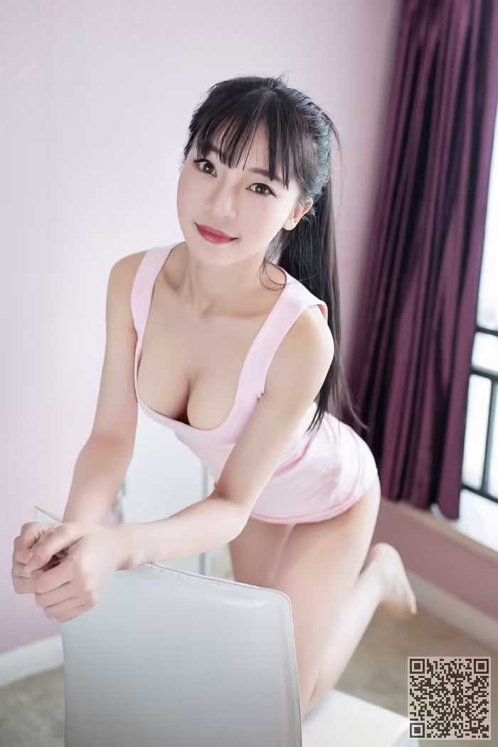 妹子、莉莉丝、短裙