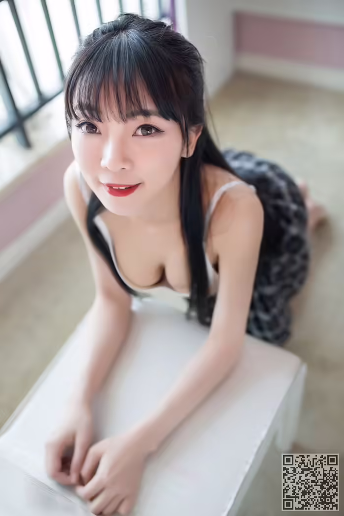 妹子、莉莉丝、短裙