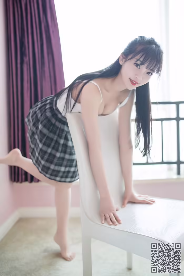 妹子、莉莉丝、短裙