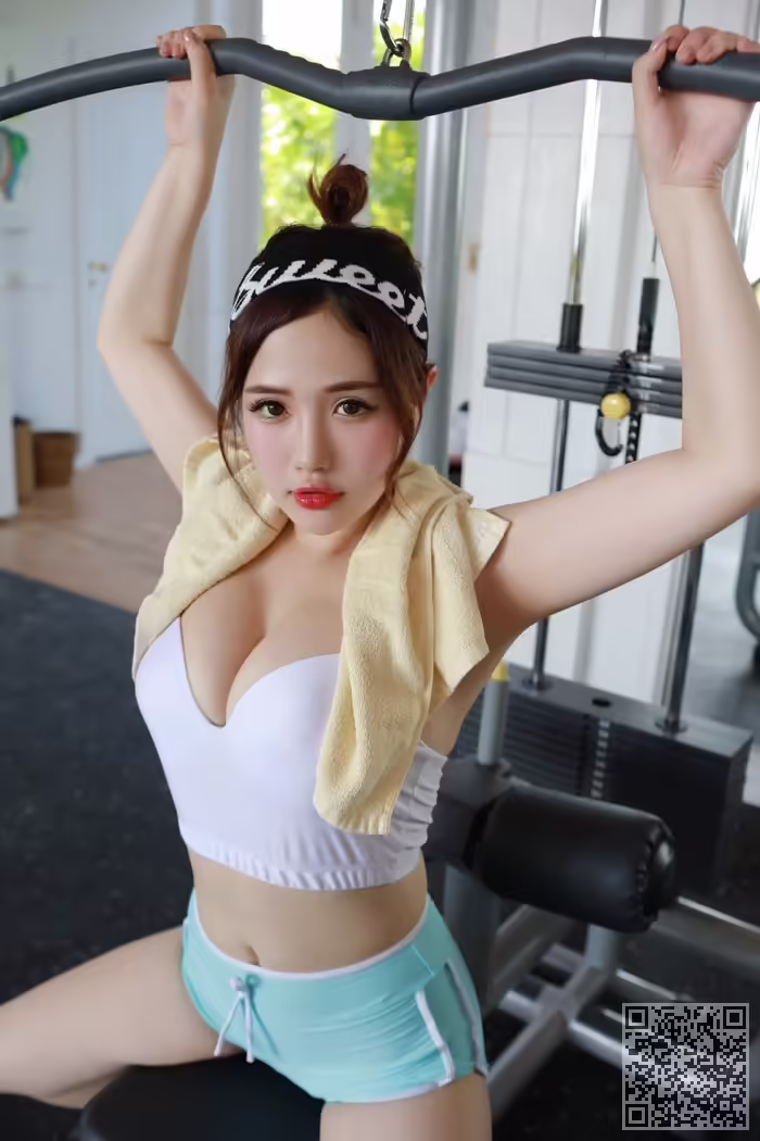 运动宝贝、徐嘉乐、比基尼、美乳