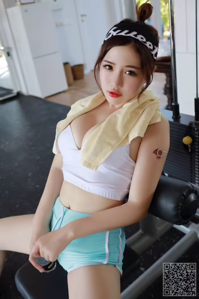 运动宝贝、徐嘉乐、比基尼、美乳