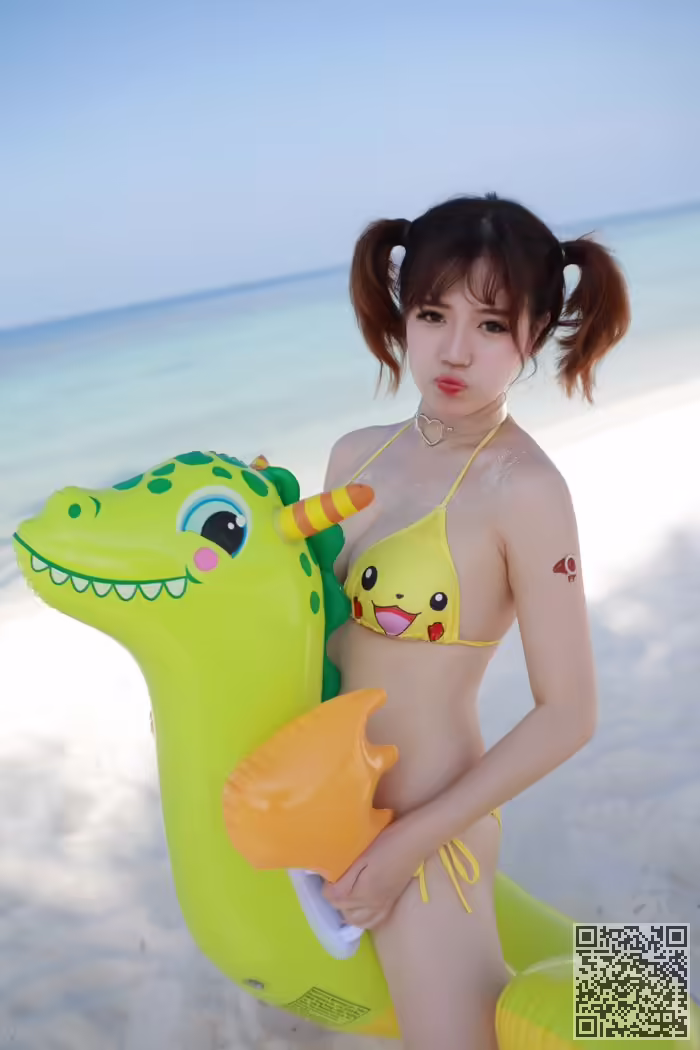 运动宝贝、徐嘉乐、比基尼、美乳