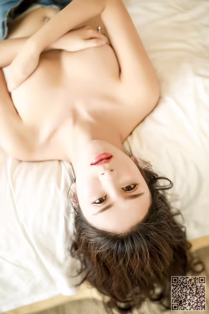 七喜、牛仔风、包臀、紧身