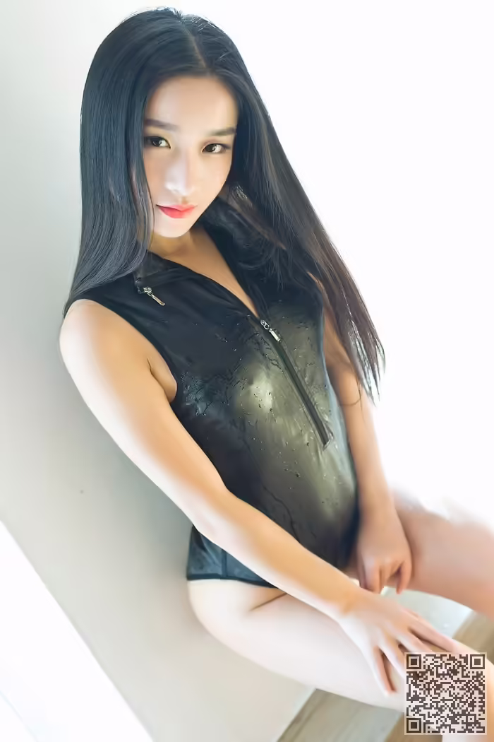 嫩模、绮梦、制服