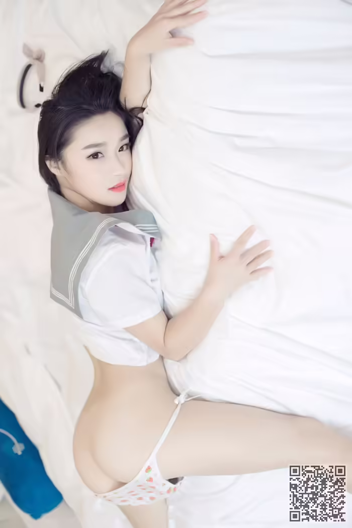 嫩模、绮梦、制服