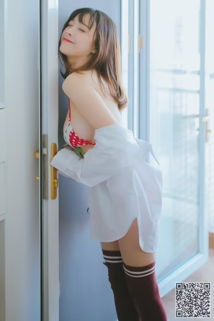 少女、美乳、诱人