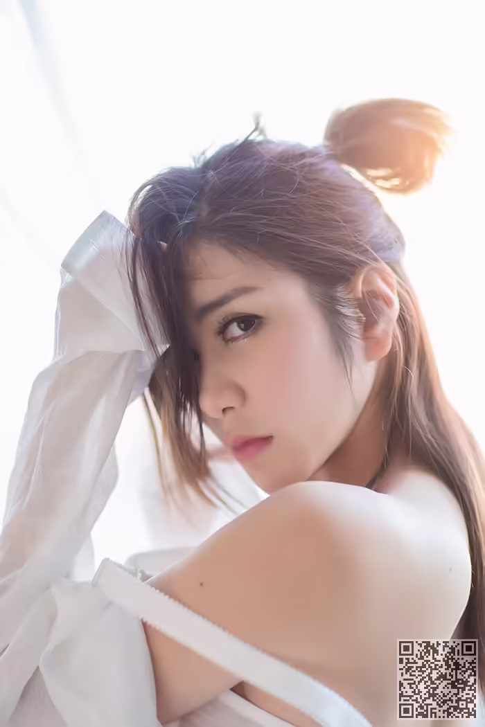 少女、李七喜、连裤袜