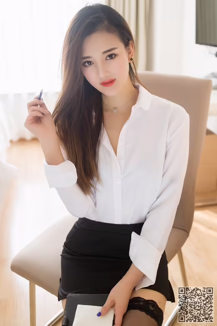 黑丝、少女、女神范