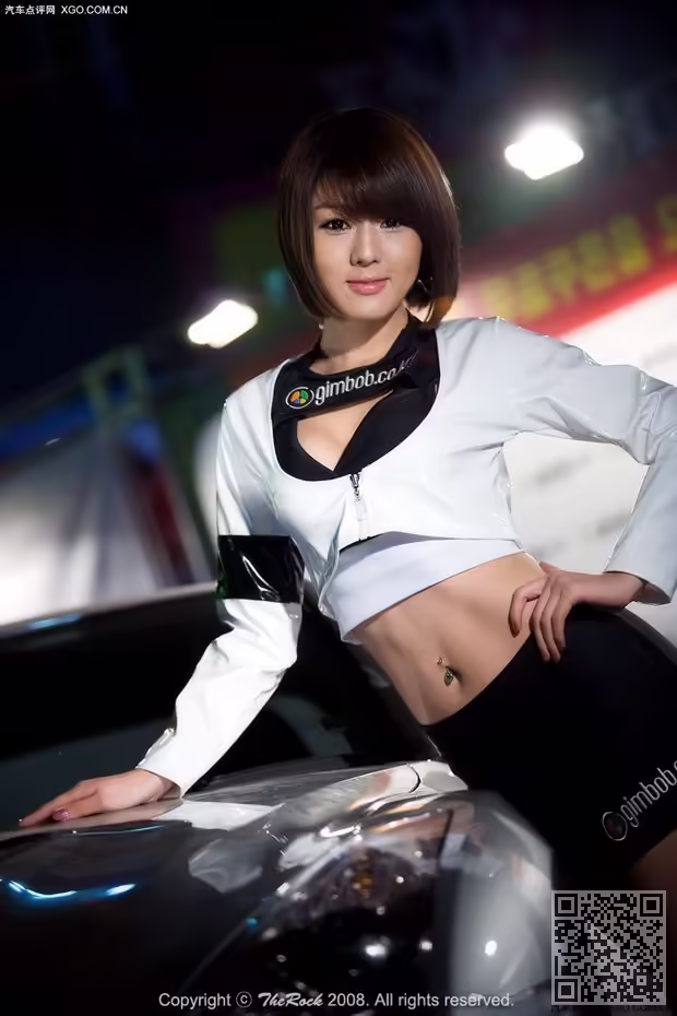 美女车模、黄美姬