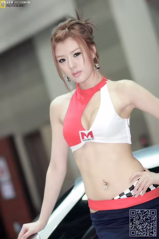 美女车模、黄美姬