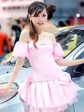 一群2010年北京汽车模型的照片