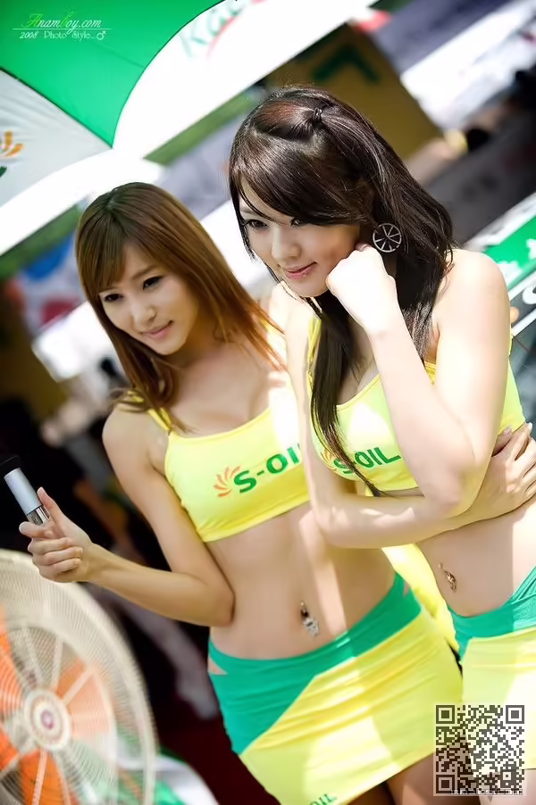 韩国、车模、黄美姬写真