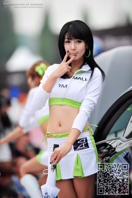 韩国、赛车宝贝、李智友