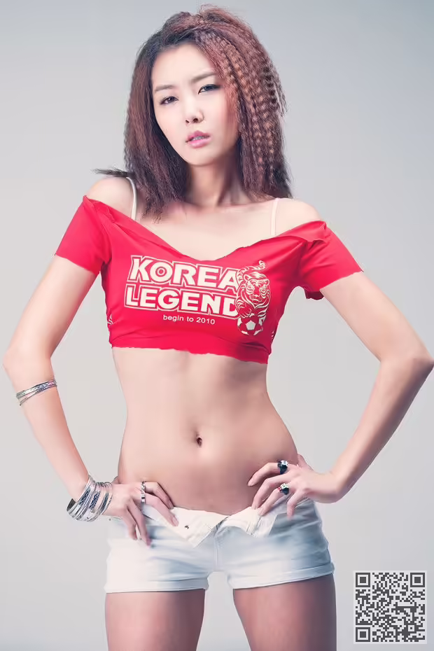 性感车模、李舒情
