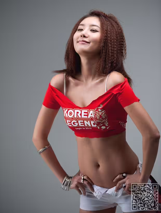 性感车模、李舒情