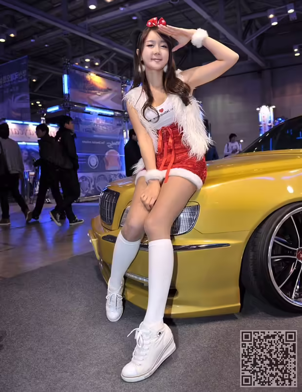韩彩衣、性感写真