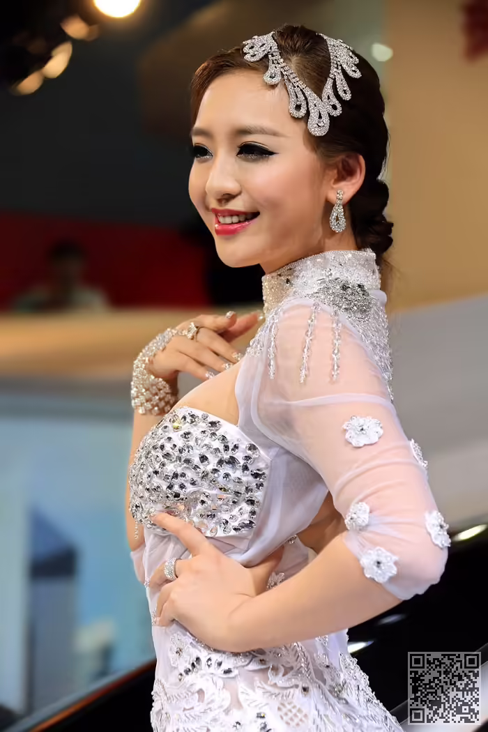 美女、曹阳照片