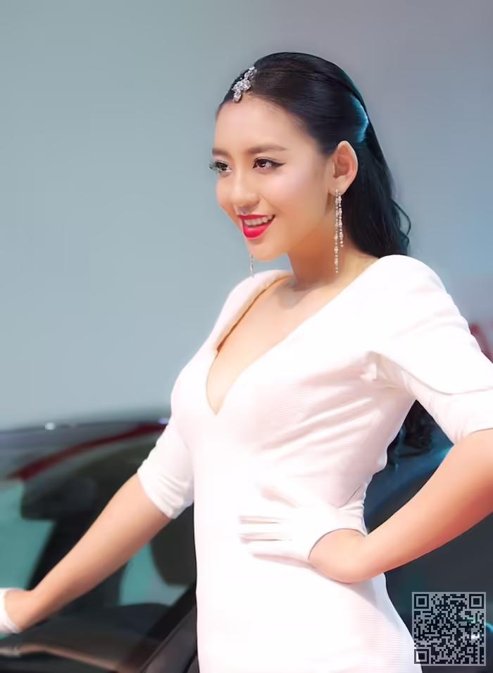 美女、曹阳照片