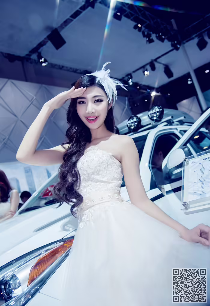 美女、车模