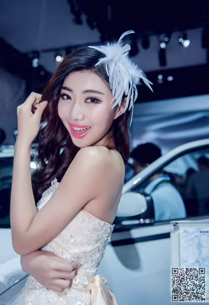 美女、车模