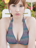 清凉泳衣玩姐妹花水池