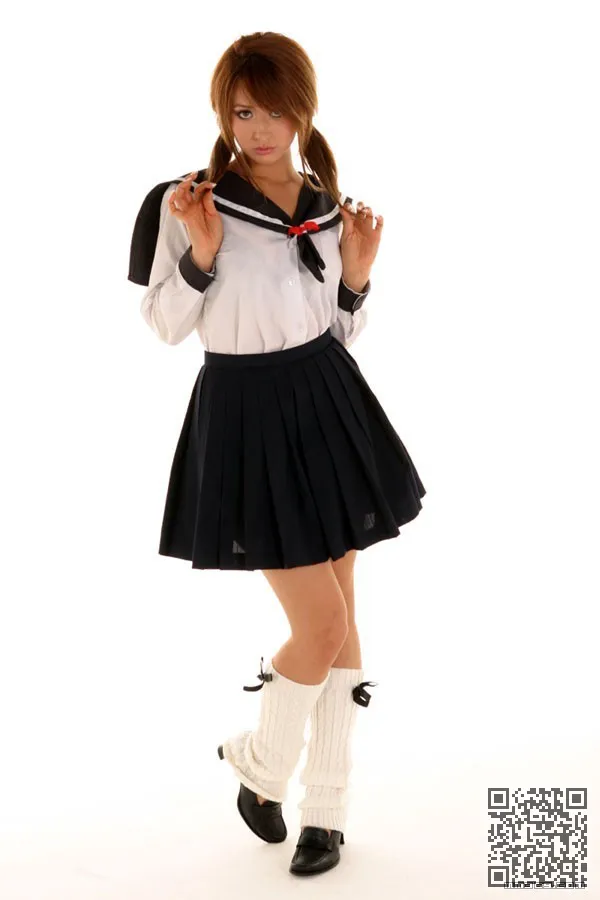 混血美利亚・迪桑学生服装、制服、学生、混血、美女、莉亚・迪桑