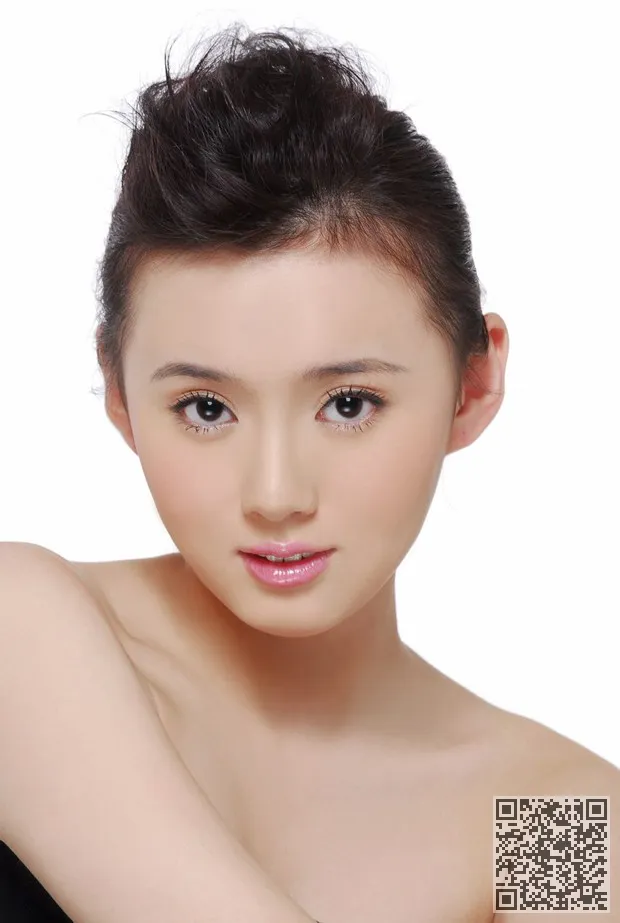 在美女选美皇后_电影红军与江铠装、中戏美女