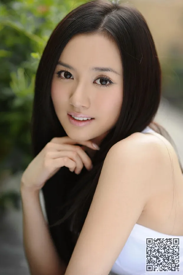 在美女选美皇后_电影红军与江铠装、中戏美女