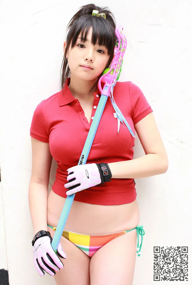 日本性感美女童颜筱崎爱高清写真