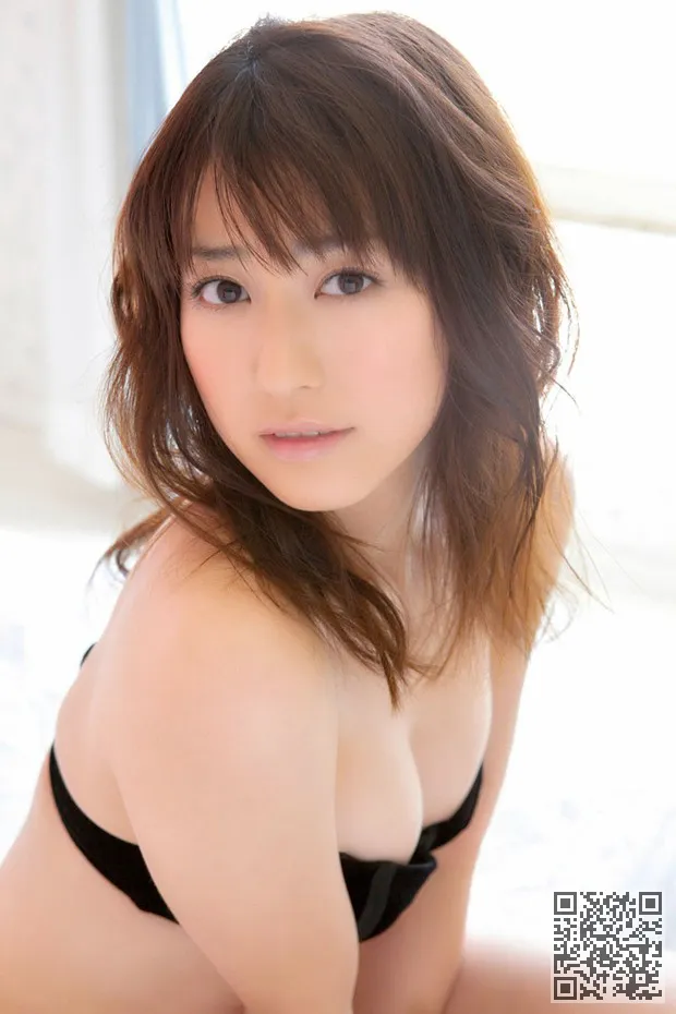 完美女人黑田有高清的照片、套图、高清写真、黑田有彩
