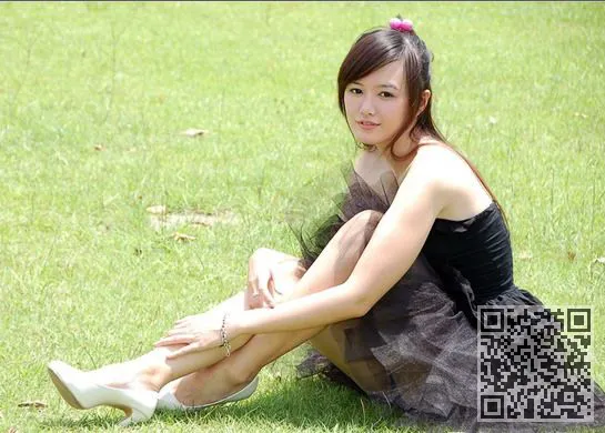 80后美腿幼师自拍秀