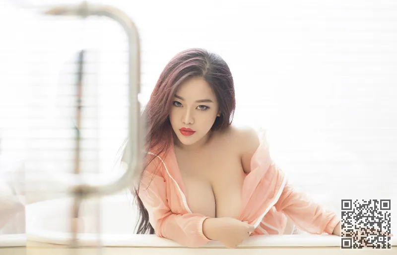优果美女小九日日巨乳超迷人